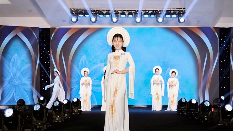 “Nàng Hot Girl 9x” Trần Bảo Uyên Chinh Phục Ban Giám Khảo Bằng Nhan Sắc Và Tài Năng Tại Hoa Hậu Doanh Nhân Đại Việt 2025