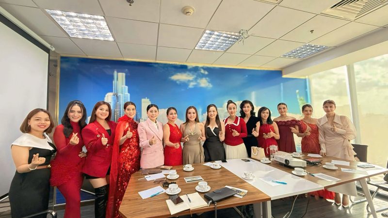 Dàn Hoa – Á hậu họp mặt tại TP.HCM, khởi động mùa thi Hoa hậu Doanh nhân Hương sắc Việt Nam 2025 tại Nha Trang