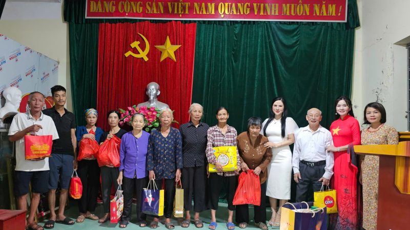 Hành trình hơn một thập kỷ thiện nguyện của doanh nhân Chu Hoa