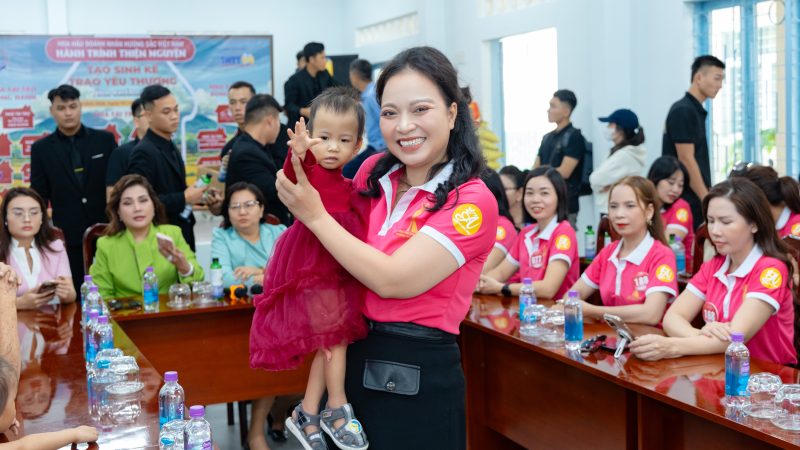 Doanh nhân Ngô Hoàng Ngân cùng việc làm ý nghĩa trước thềm chung kết Hoa hậu Doanh nhân Hương sắc Việt Nam 2025